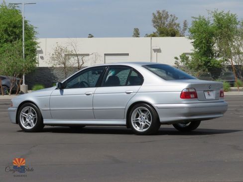 Used 2002 BMW 540i Sedan image 9