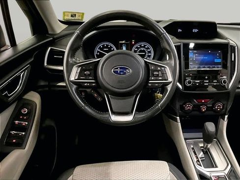 Used 2019 Subaru Forester Premium w/ All-Weather Package AWD/4WD image 5