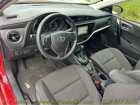 Used 2017 Toyota Corolla iM image 16