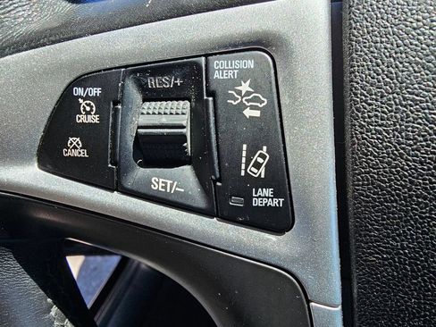 Used 2017 GMC Terrain SLE w/ Technology Package FWD image 18