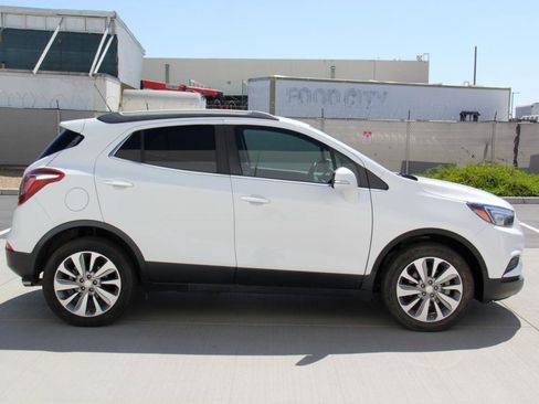 Used 2019 Buick Encore Preferred FWD image 4
