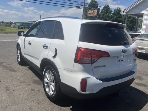 Used 2014 Kia Sorento EX w/ EX V6 Touring Package AWD/4WD image 9