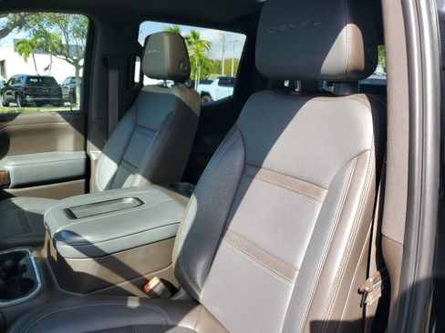 Used 2019 GMC Sierra 1500 Denali w/ Denali Ultimate Package image 10