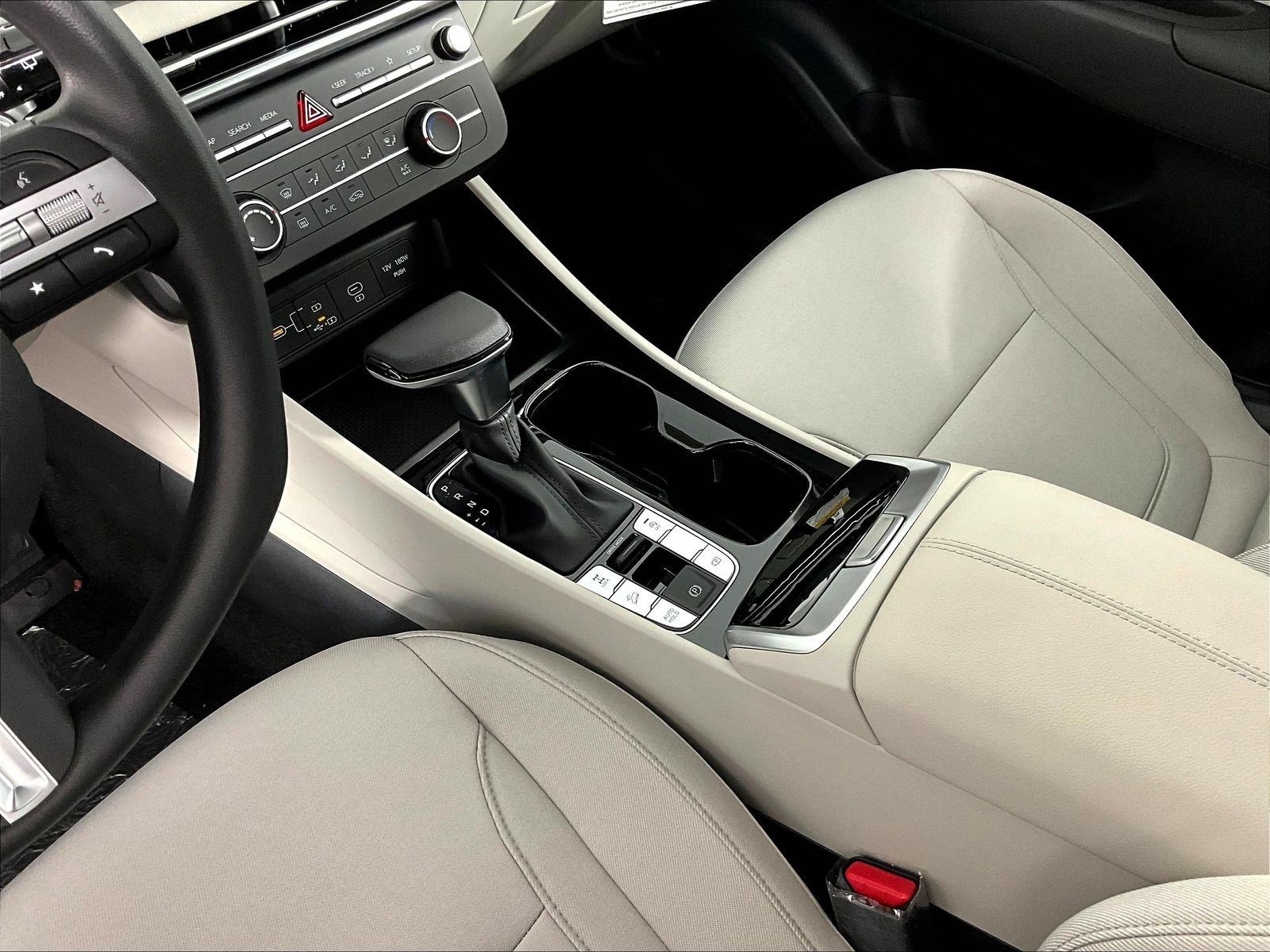 New 2026 Hyundai Tucson SE AWD/4WD image 12