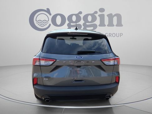 Used 2022 Ford Escape SE w/ SE Sport Appearance Package FWD image 4