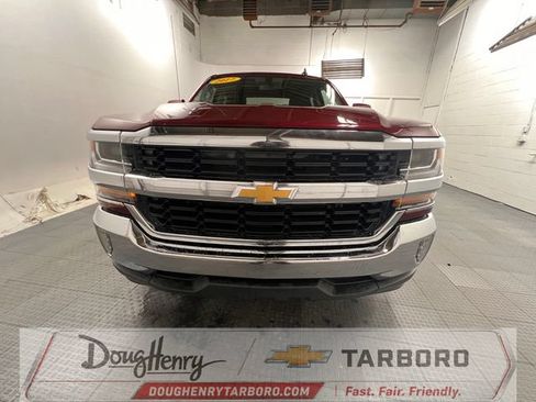 Used 2017 Chevrolet Silverado 1500 LT w/ All Star Edition RWD image 2