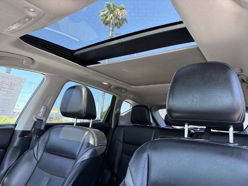 Used 2019 Nissan Murano SL w/ SL Technology Package FWD image 23