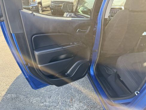 Used 2019 GMC Canyon SLE w/ SLE Convenience Package AWD/4WD image 19