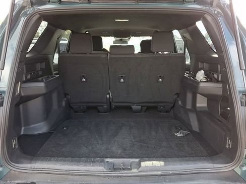 Used 2025 Toyota 4Runner TRD Off-Road image 32