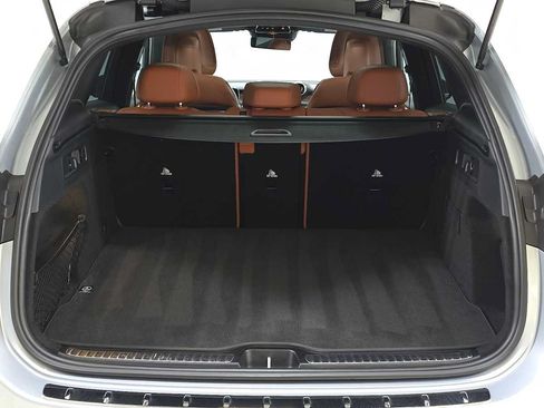 Used 2026 Mercedes-Benz GLC 300 4MATIC image 14