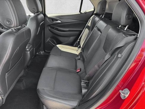 Used 2021 Buick Encore GX Select w/ Sport Touring Package AWD/4WD image 18