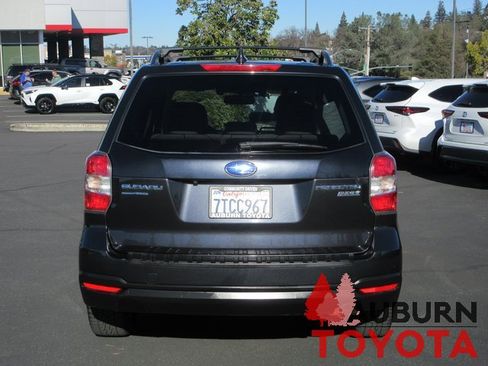 Used 2016 Subaru Forester 2.5i Premium image 6