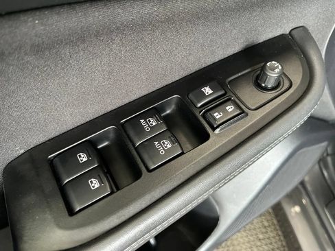 Used 2019 Subaru Legacy 2.5i Premium AWD/4WD image 4