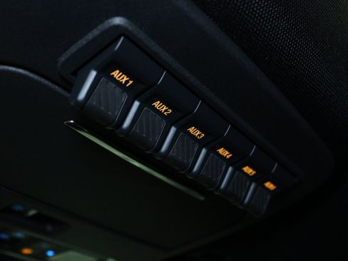 Used 2023 Ford F150 Raptor AWD/4WD image 33