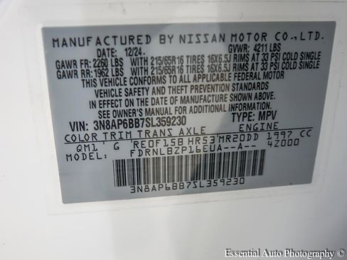 Used 2025 Nissan Kicks S image 35