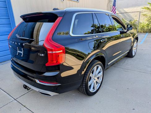 Used 2018 Volvo XC90 T6 Inscription w/ Luxury Package image 16