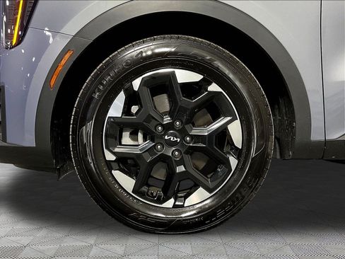Used 2024 Kia Sorento S w/ Panoramic Sunroof Package FWD image 35
