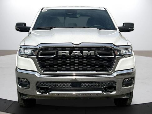 Used 2025 RAM 1500 Big Horn AWD/4WD image 3