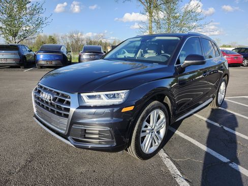Used 2019 Audi Q5 2.0T Premium Plus w/ Premium Plus Package image 14