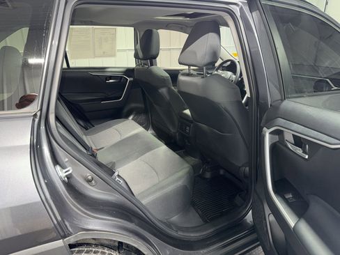 Used 2023 Toyota RAV4 XLE w/ Convenience Package image 12