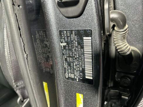 Used 2020 Genesis G80 3.8 image 38