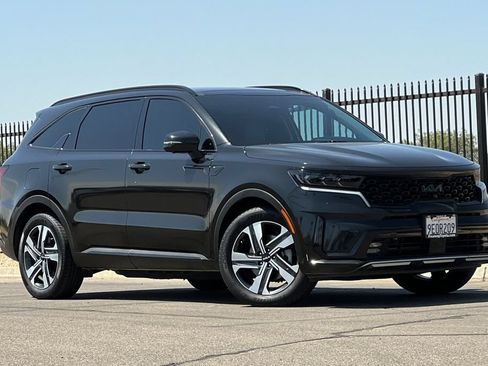 Used 2023 Kia Sorento SX Prestige AWD/4WD image 2