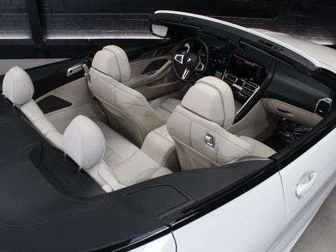 Used 2024 BMW M850i xDrive Convertible w/ Driving Assistance Package AWD/4WD image 50