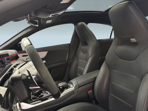 Used 2023 Mercedes-Benz CLA 35 AMG 4MATIC image 22