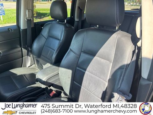 Used 2017 Jeep Patriot High Altitude AWD/4WD image 14