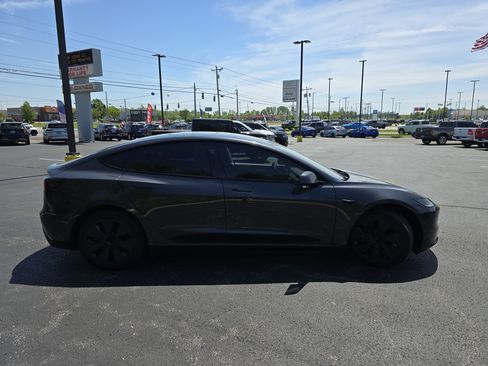 Used 2025 Tesla Model 3 Long Range RWD image 12
