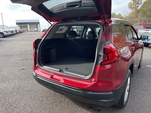 Used 2019 GMC Terrain SLE image 30