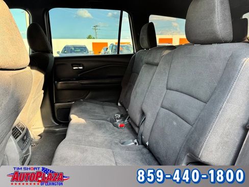 Used 2022 Honda Pilot Sport image 37