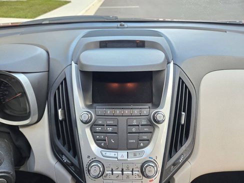 Used 2013 Chevrolet Equinox LTZ FWD image 21