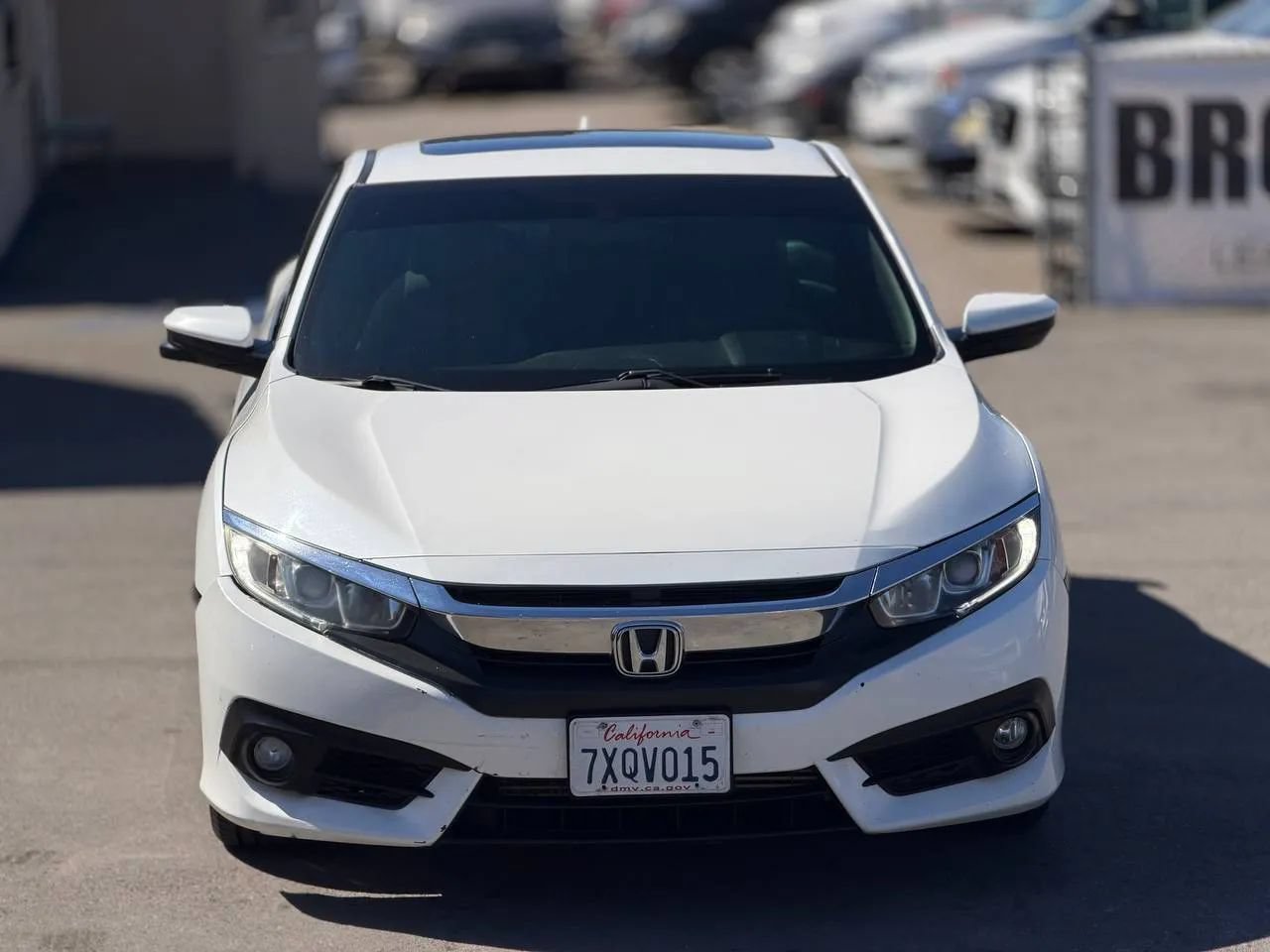 Used 2017 Honda Civic EX-T image 4