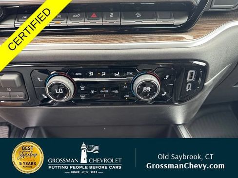 Used 2026 Chevrolet Silverado 1500 LT Trail Boss w/ LT Trail Boss Premium Package AWD/4WD image 14