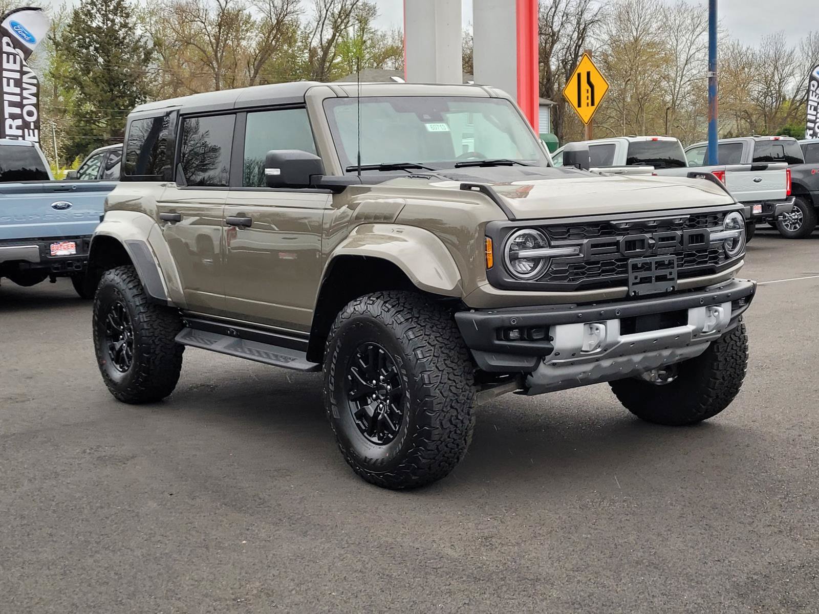 New 2026 Ford Bronco Raptor AWD/4WD image 3
