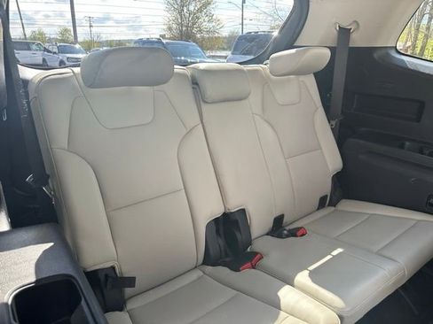 Used 2020 Kia Telluride SX w/ SX Prestige Package AWD/4WD image 20