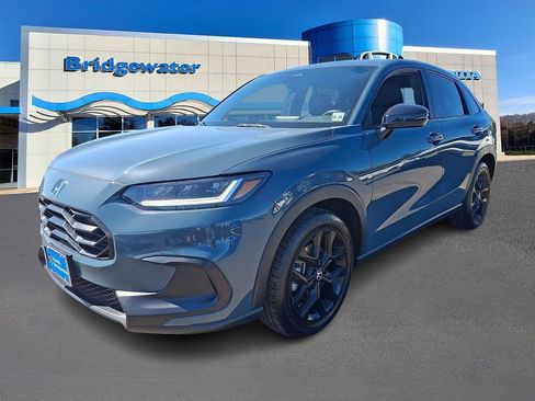 Used 2024 Honda HR-V Sport image 3