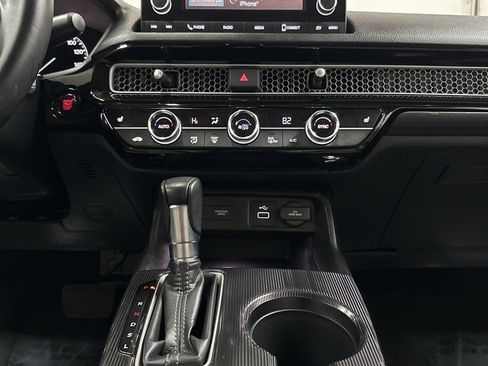 Used 2024 Honda Civic EX image 25