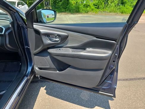 Used 2017 Nissan Murano S AWD/4WD image 43