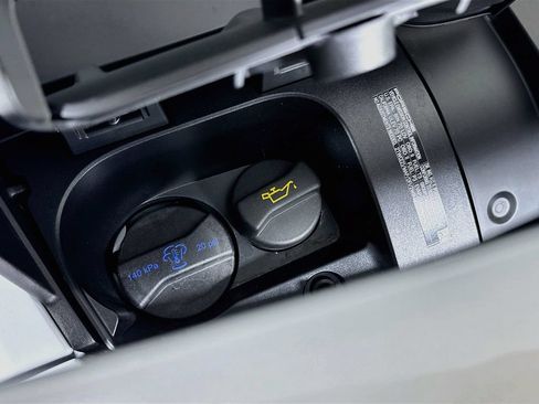 Certified 2026 Porsche 911 GT3 RWD image 31