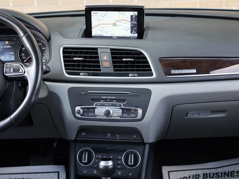 Used 2016 Audi Q3 2.0T Premium Plus w/ Technology Package image 27