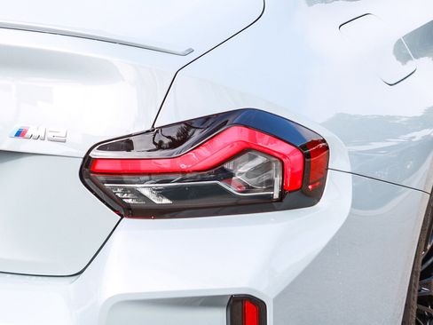Used 2023 BMW M2 w/ Lighting Package RWD image 7