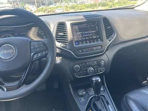 Used 2023 Jeep Cherokee Altitude Lux AWD/4WD image 15