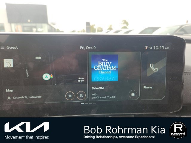 Used 2026 Kia Carnival SX w/ SX Dark Edition Package FWD image 12