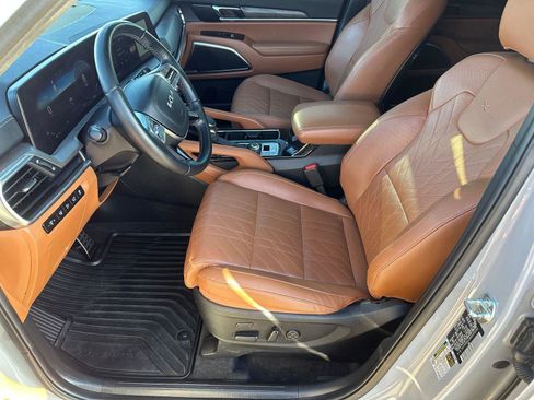 Used 2024 Kia Telluride SX X-Line image 9