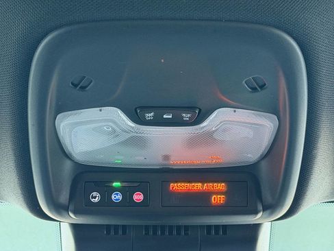 Used 2024 Chevrolet Colorado Trail Boss w/ Advanced Trailering Package image 23