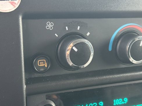 Used 2023 Chevrolet Express 2500 Extended w/ Driver Convenience Package image 28