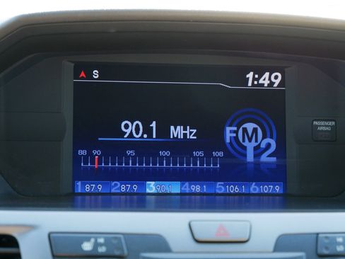 Used 2011 Honda Odyssey EX-L image 22