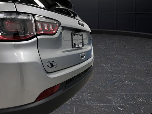 Used 2022 Jeep Compass Altitude image 29